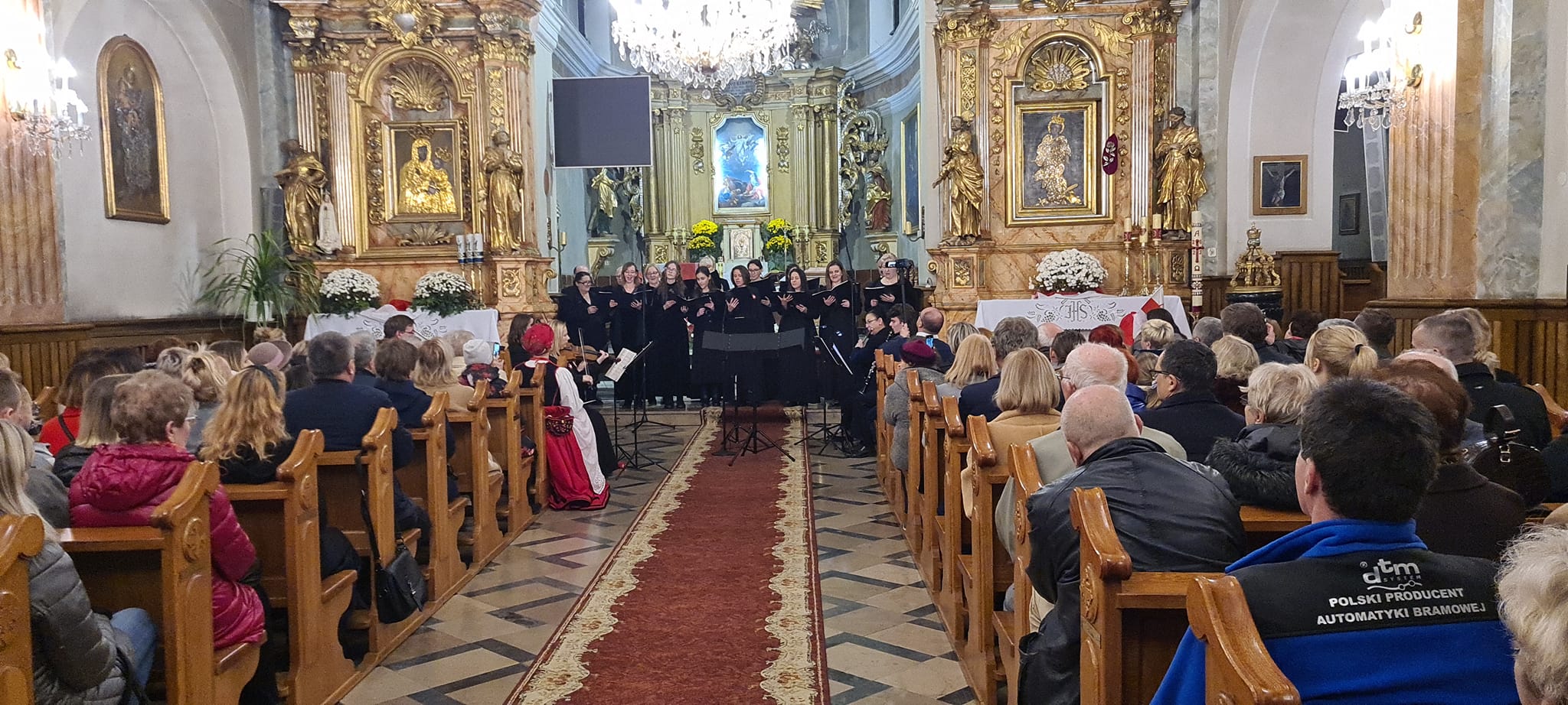 Narodowe Święto Niepodległości i koncert patriotyczny „Polskie drogi”